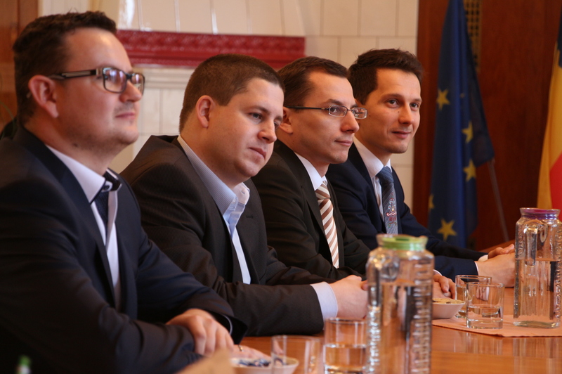 Predstavitelia Združenia mladých podnikateľov Slovenska (ZMPS)